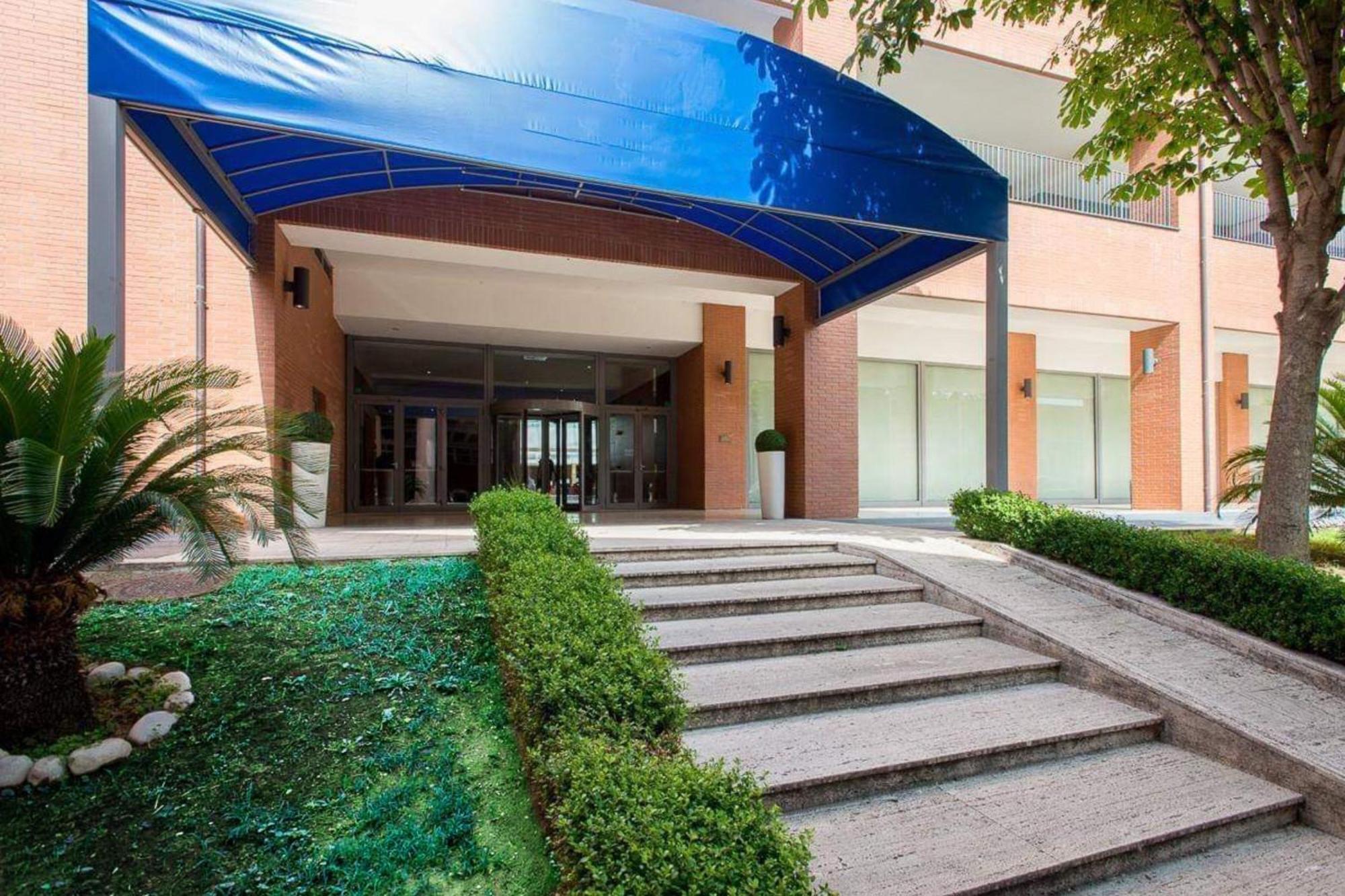 Plaza Caserta Esterno foto